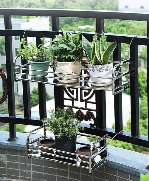 Some Must-Copy Small Balcony Garden Ideas