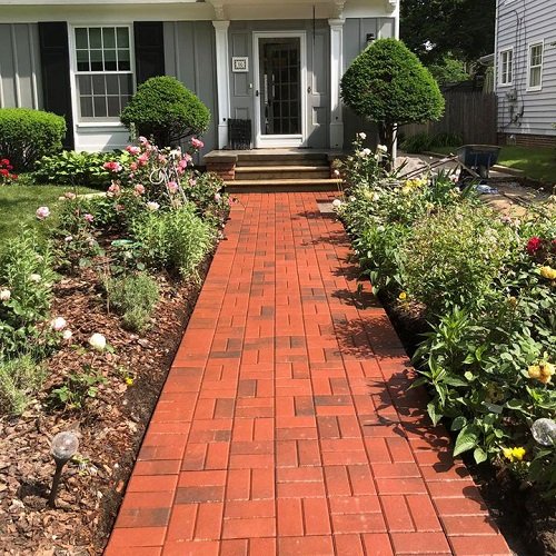 Brick Pathway Ideas for Garden Design 65