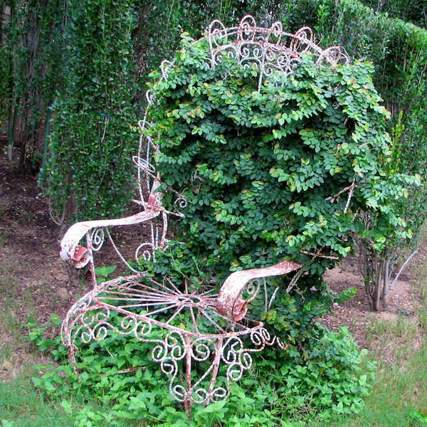 30 Cool Chair Planter Ideas for Home and Garden 9