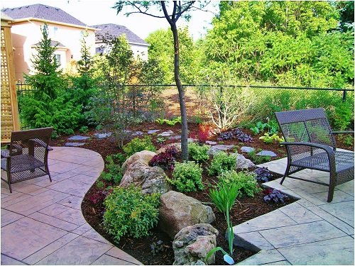 Easy Landscaping Tips 3