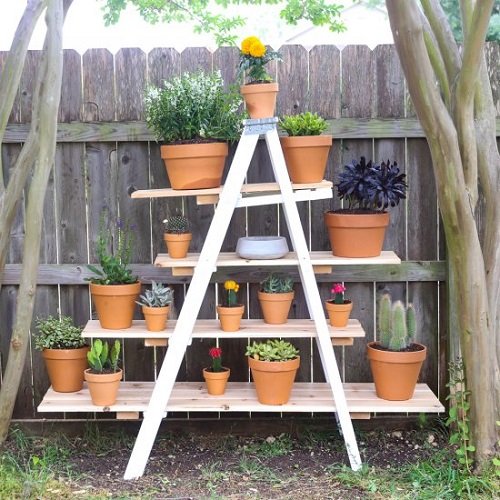 25 Great Ideas For Garden That You Can Do From Everyday Objects 11