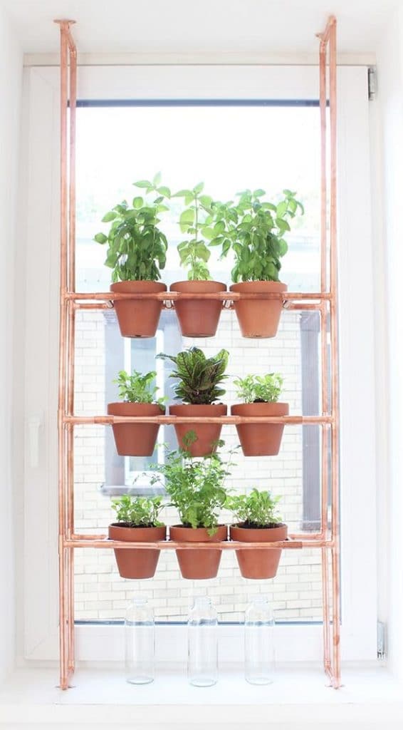 32 DIY Hanging Herb Garden Ideas For Small Spaces!