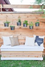 42 Urban Vertical Gardening Ideas For Small Spaces