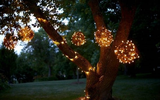 Take a look at these 32 DIY Garden Lantern Ideas. These outdoor lanterns can add life, festiveness, and warmth to your space in the night.