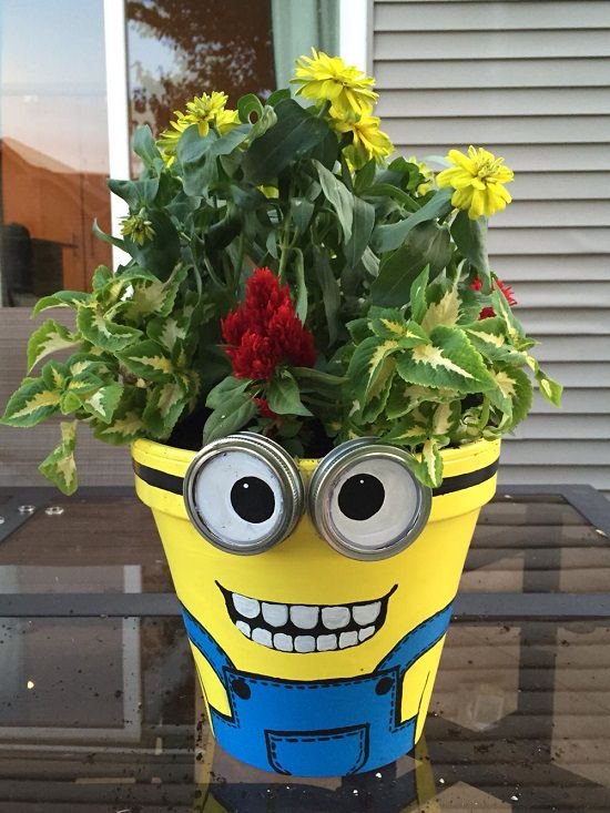 If you or your kids love minions, learn How to Make a Minion Planter. Take help of these 6 DIY Minion Pot tutorials in this article.