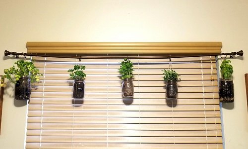 DIY Hanging Indoor Herb Gardens 22