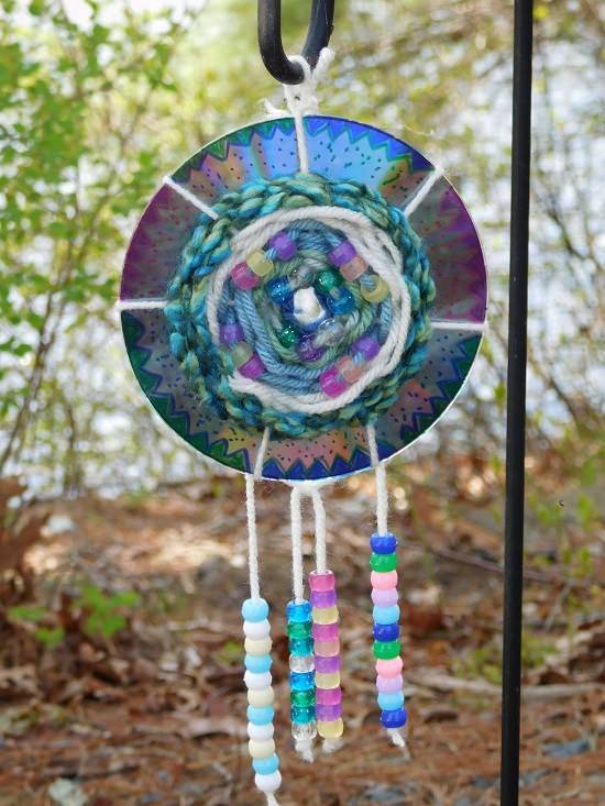 diy uses for old cds in the garden