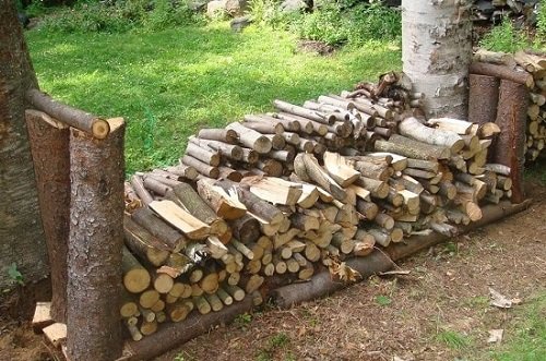 How to Build a Firewood Rack (DIY)