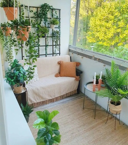 How to Make a Balcony Garden 3