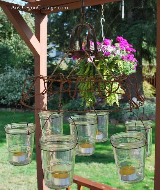 Complete these DIY Rusted Metal Garden Art Projects using rusty and salvaged items you have to decorate your outdoor space at cheap cost!