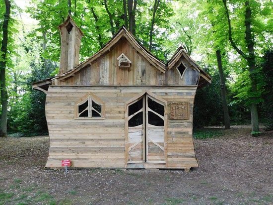 Funny Log Cabin