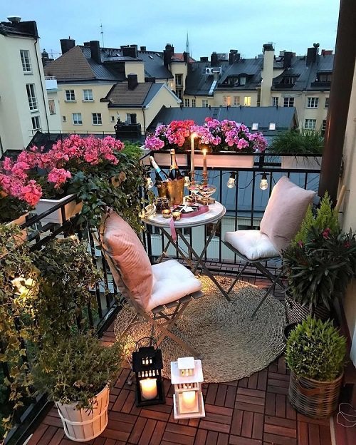 Scandinavian Balcony Garden Designs 8