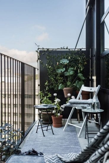 16 Scandinavian Balcony Garden Designs+How to Make it