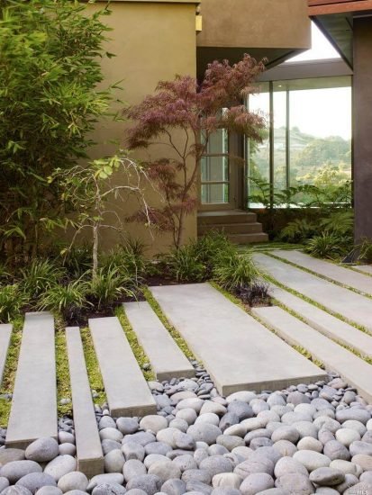 DIY Garden Walkway Ideas 22