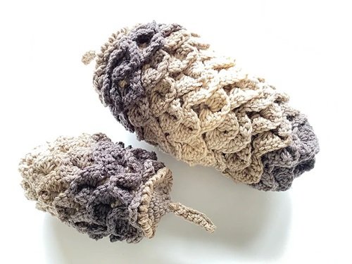 DIY Crochet Pinecones plant
