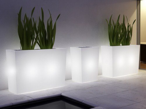 DIY Indoor Illuminated Planter Ideas 7