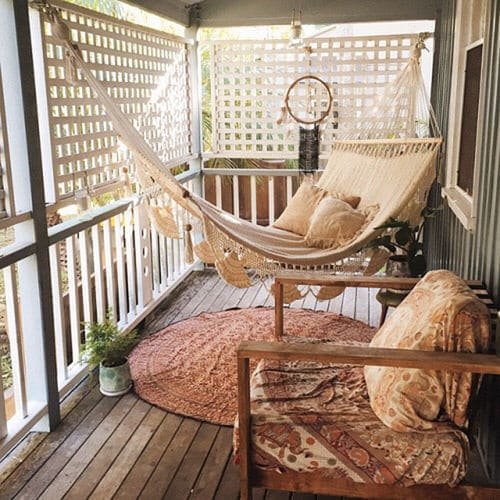 Cozy Apartment Balcony Garden Ideas 4