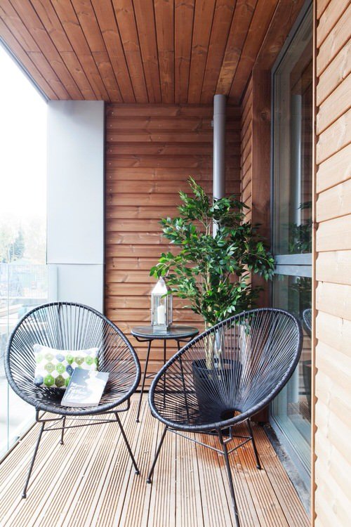 Cozy Apartment Balcony Garden Ideas 18
