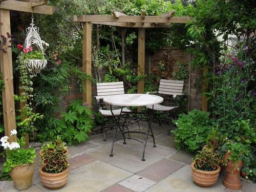 Tiny Patio Garden Ideas 3