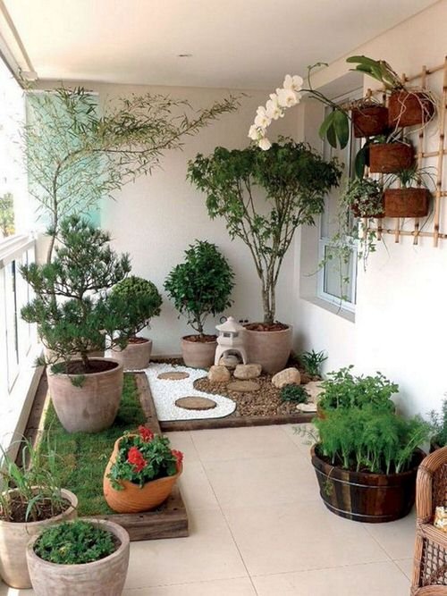 Create a Tropical Garden Oasis in a Balcony With These Ideas 2