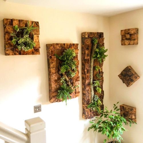 Old Wooden Boards Used to Create Brilliant Vertical Gardens 10