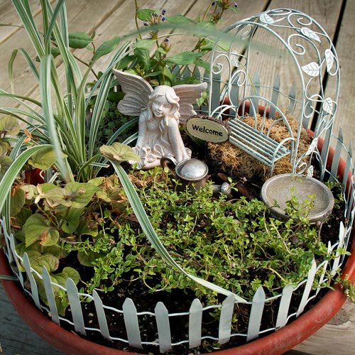 DIY Miniature Fairy Garden Ideas 17