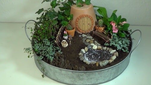 DIY Miniature Fairy Garden Ideas 19