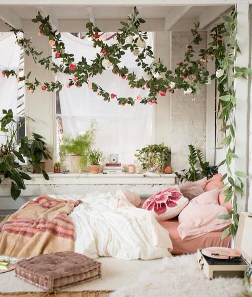 Plant decor bedroom