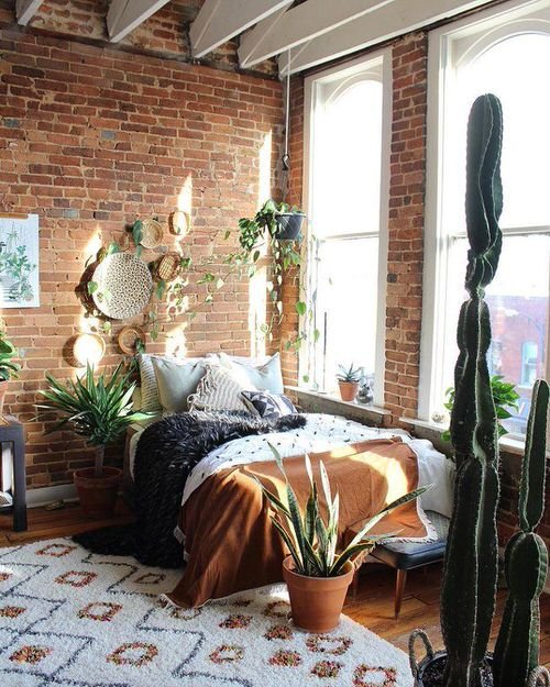 Romantic Bedroom Décor Ideas With Plant Theme 20