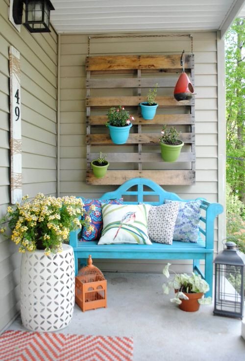Patio Wall Decorating Ideas with Plants 5