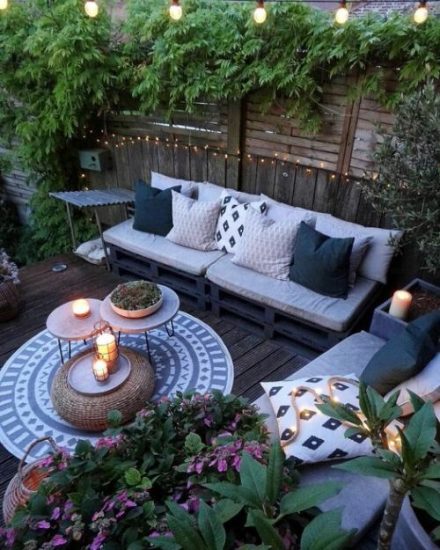 40 Small Chill Out Corner Garden Ideas | Balcony Garden Web