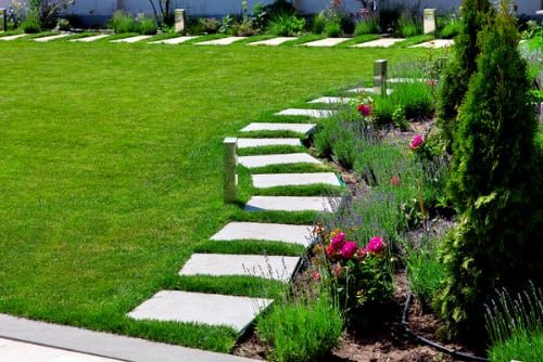 Most Unique Garden Path Ideas 3