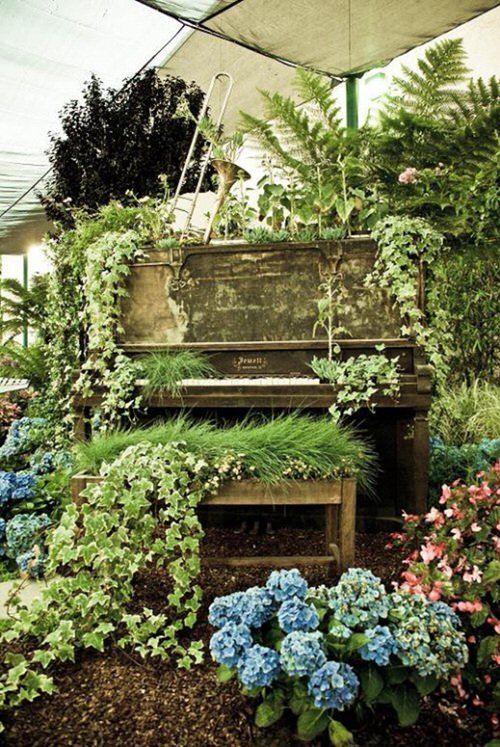 Vintage Garden Decor Ideas 3