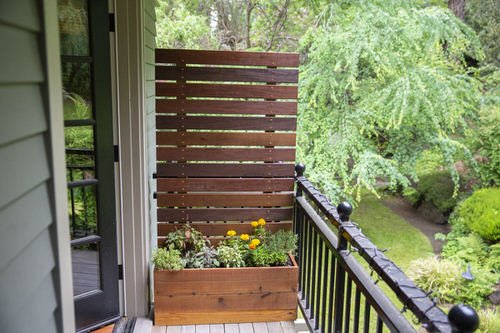 DIY Planter with Privacy Screen Ideas 01