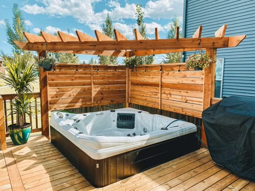 Backyard Hot Tub Privacy Ideas 9
