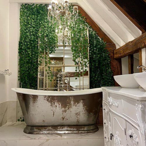 Bathrooms Turned into Incredible Indoor Gardens 16