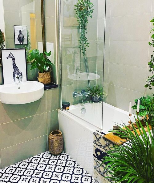 Bathrooms Turned into Incredible Indoor Gardens 6