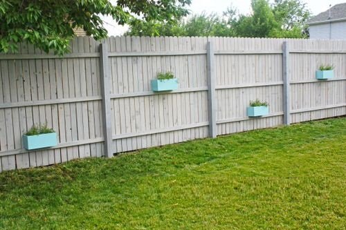 Fence Planters that'll Have You Loving Your Privacy Fence Again 16