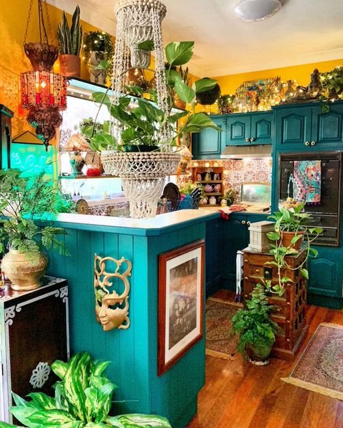 Beautiful Colorful Kitchen Ideas with Plants 7