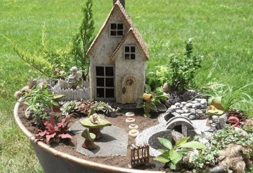 DIY Miniature Fantasy Garden Ideas 9