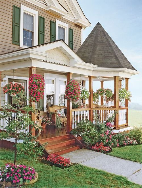 Eye-Catching Front Yard Landscaping Ideas 19