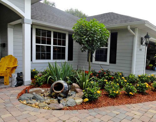 Eye-Catching Front Yard Landscaping Ideas 32