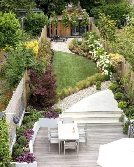 28 Landscaping Ideas for Long and Narrow Gardens