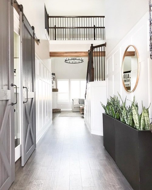 Small Hallway Design Ideas to Create a Warm and Welcoming Feel