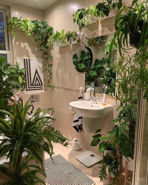 Jungle Bathroom Ideas 10