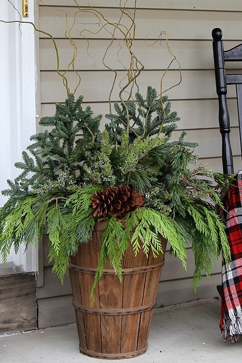 Front porch planters for winter that work well 16