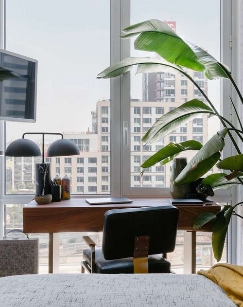 Best Bedroom Office Ideas from Instagram 8