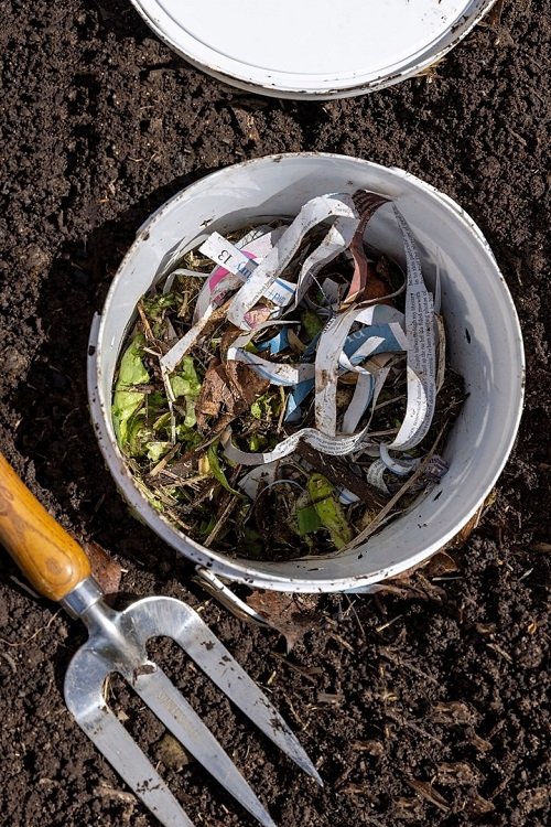 In Ground Compost Bin Ideas 6