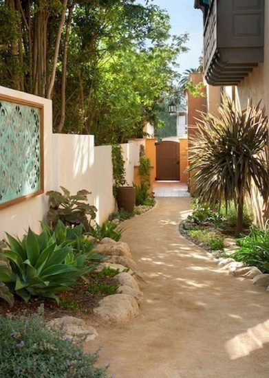 30 Side Yard Desert Landscaping Ideas | Balcony Garden Web