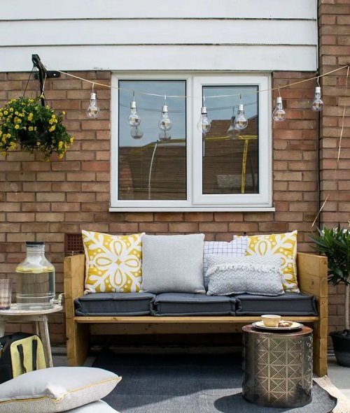 DIY Front Yard Garden Bench Ideas 13